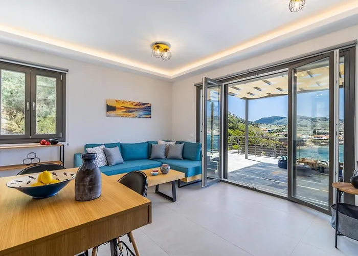 Pasithea Retreat Villa *