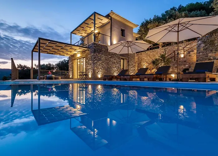 Pasithea Retreat Villa Szkópelosz