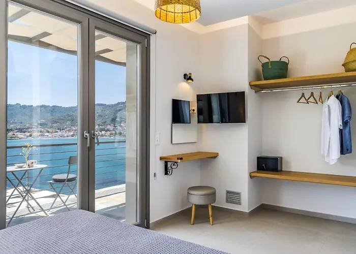 Pasithea Retreat Villa